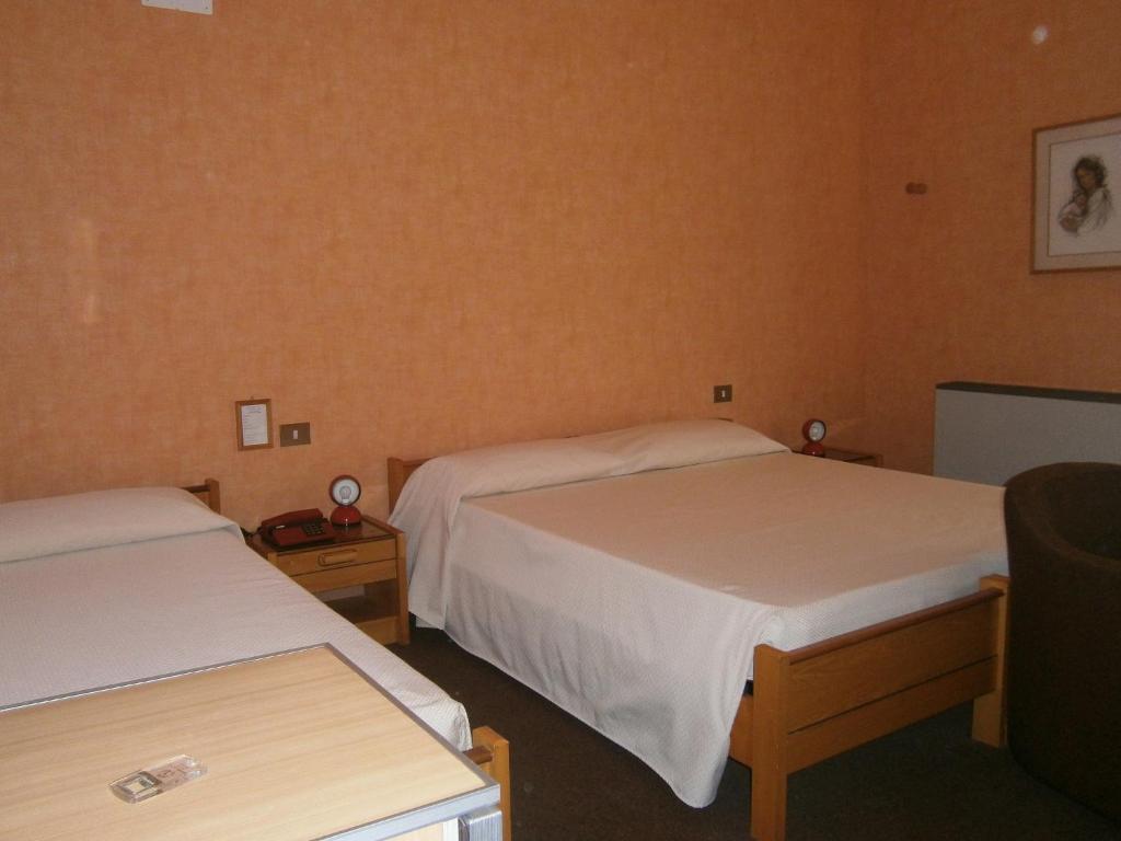 Hotel Corona Térmoli Habitación foto