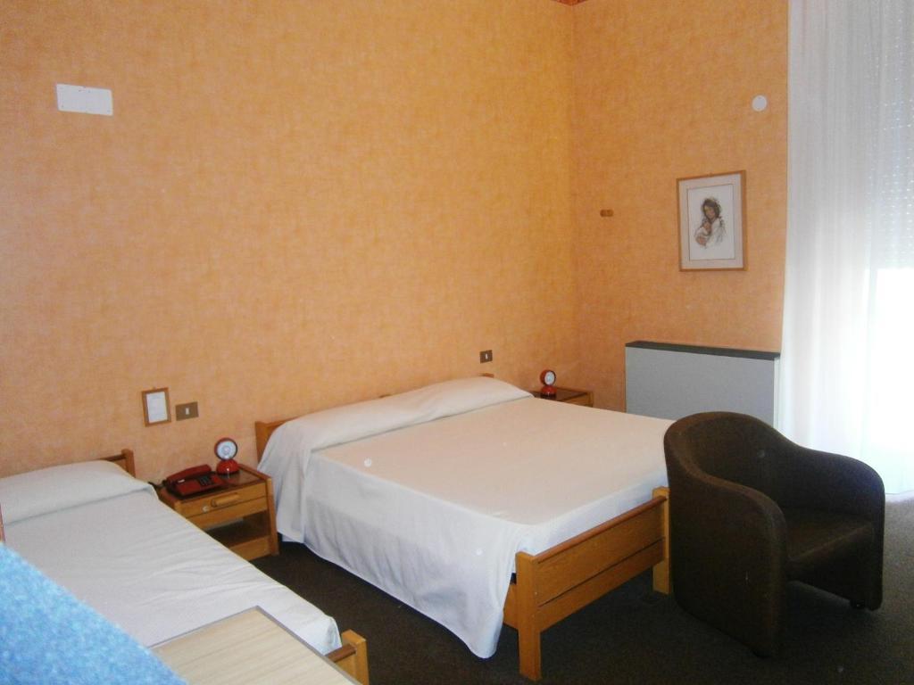 Hotel Corona Térmoli Habitación foto