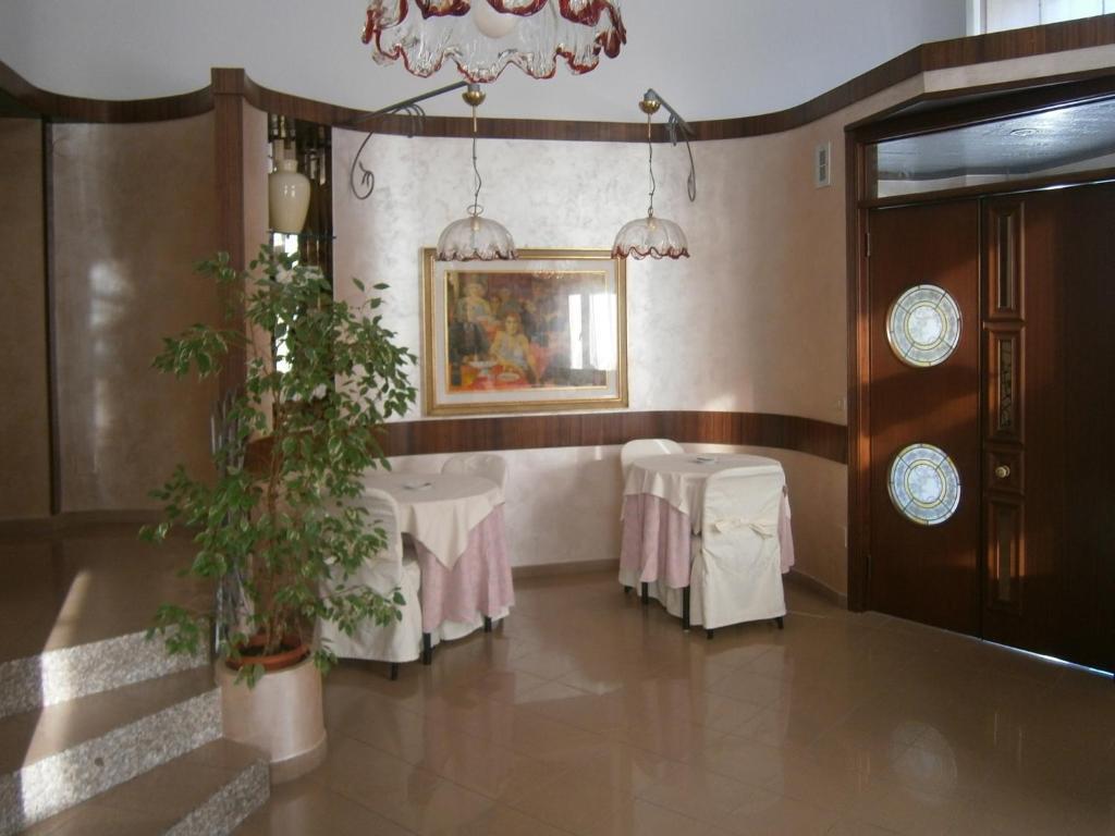 Hotel Corona Térmoli Exterior foto