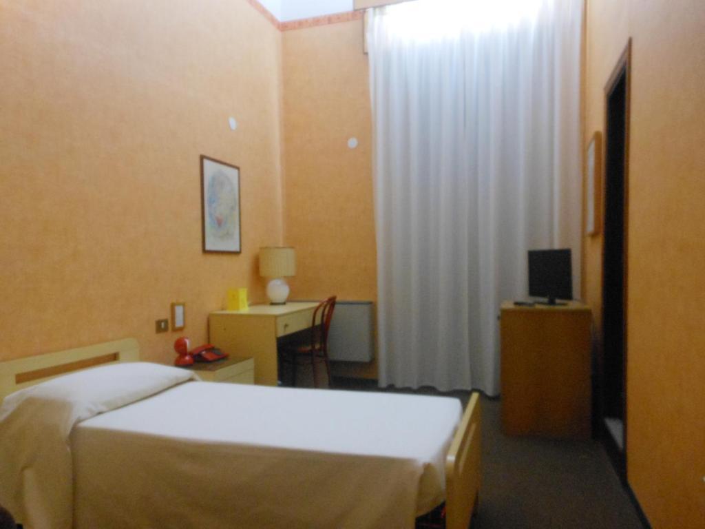 Hotel Corona Térmoli Habitación foto